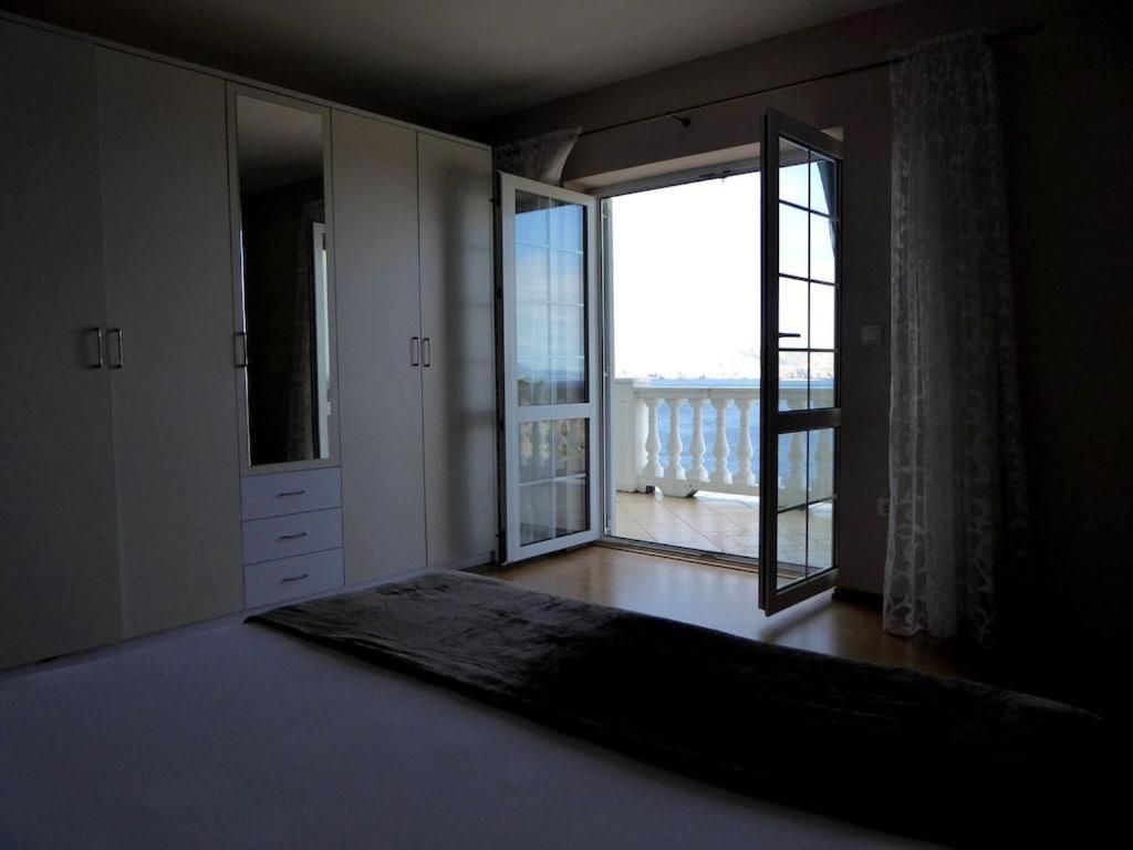 Apartment Ana Senj  Eksteriør billede